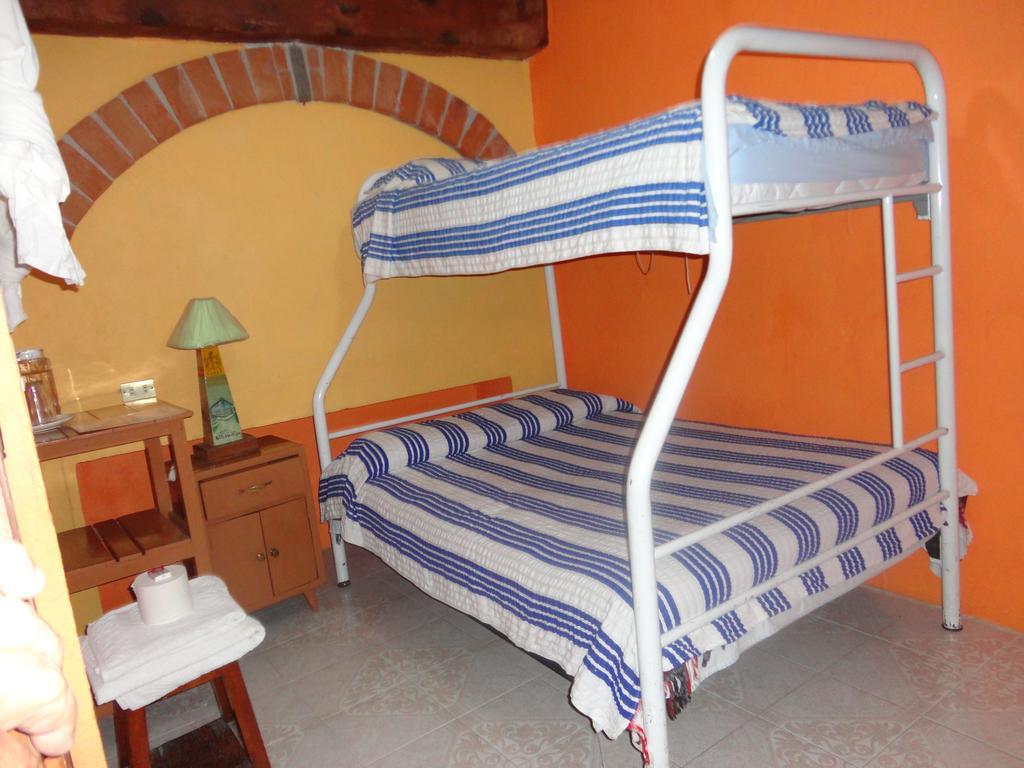 Casa Bertha Hostel กัวนาฮัวโต ภายนอก รูปภาพ