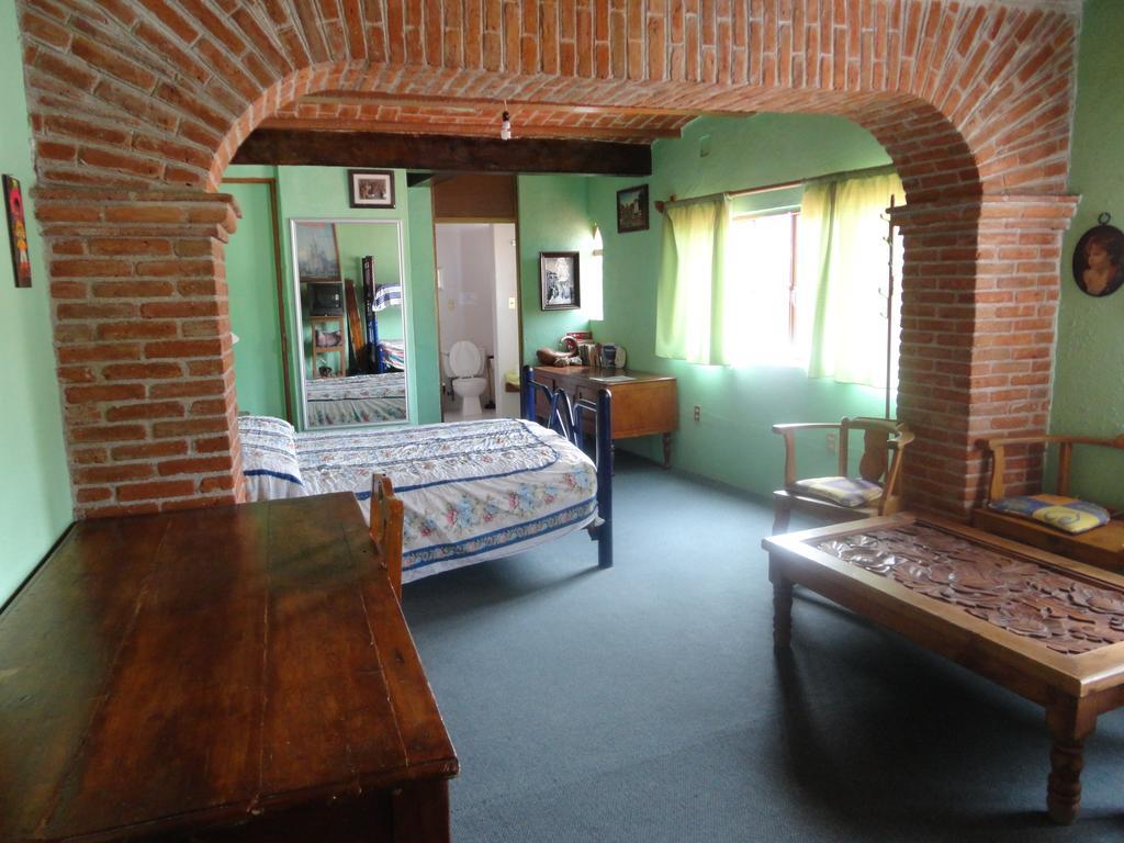 Casa Bertha Hostel กัวนาฮัวโต ภายนอก รูปภาพ